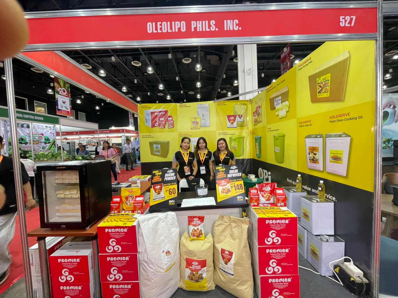 Product Showcase and Live Sample Area
