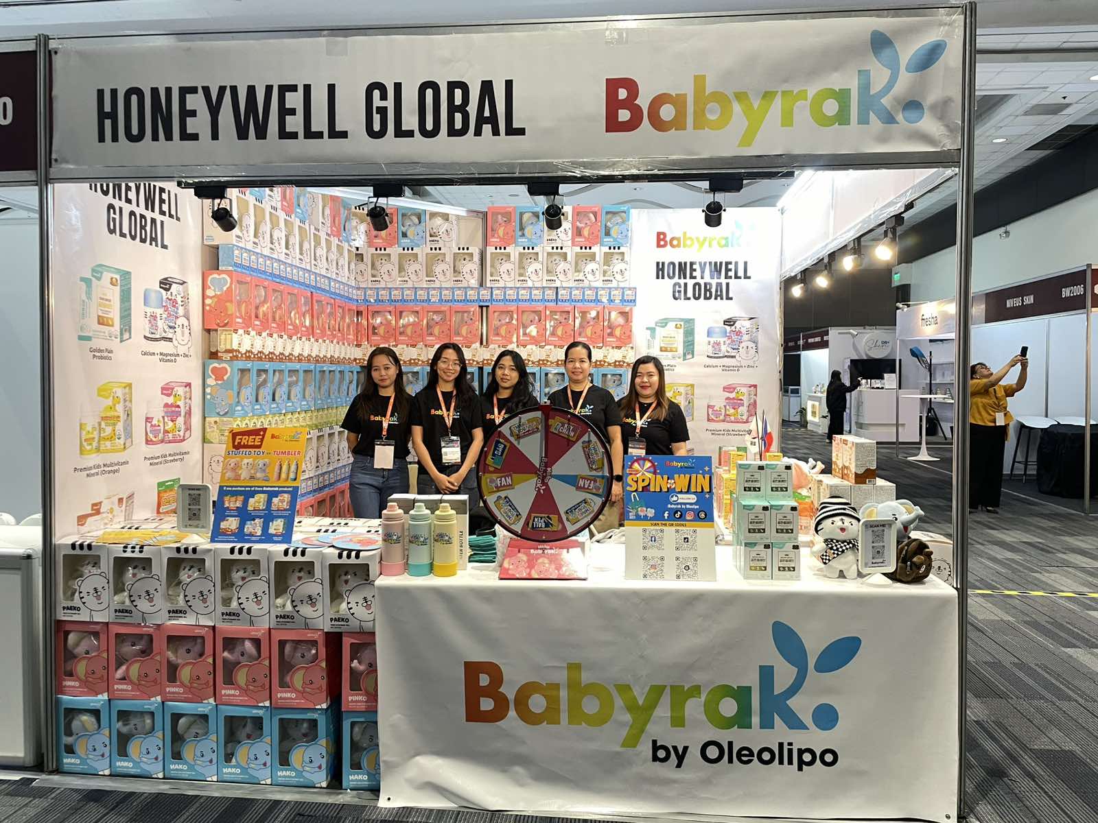 Oleolipo Booth Interaction
